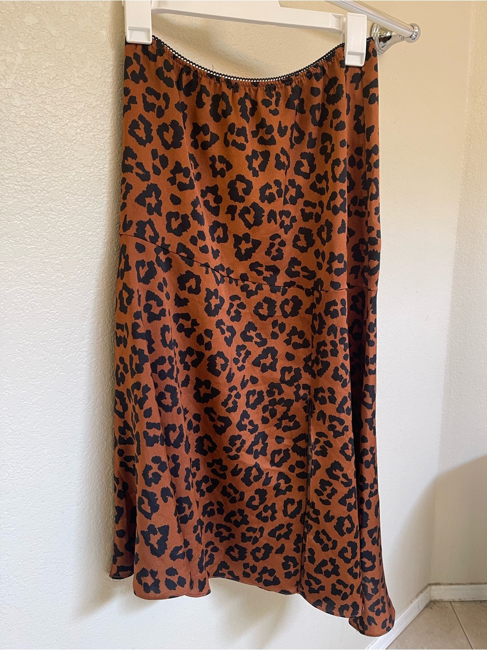 everleigh Leopard Asymmetric Skirt